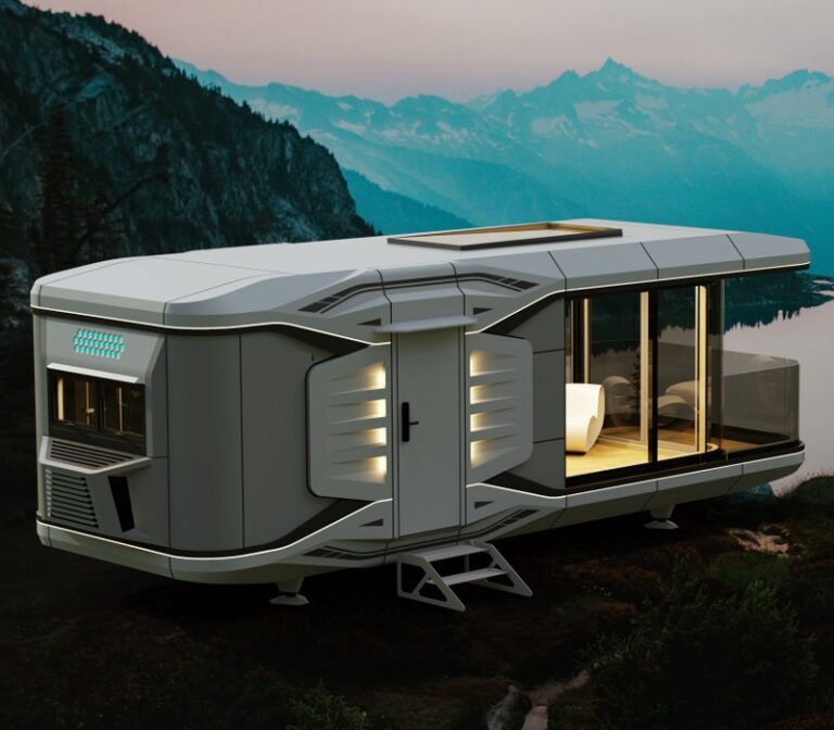 Mobile Capsule House